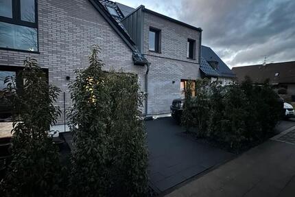 Wohnung Souterrain 42 qm2 neuwertig LANGENFELD 2 zimmer