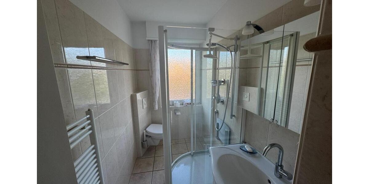 Etagenwohnung Bonn Auerberg - 3 Zimmer, 72 m&sup2;, 1.400&euro; | Angebot:26347754