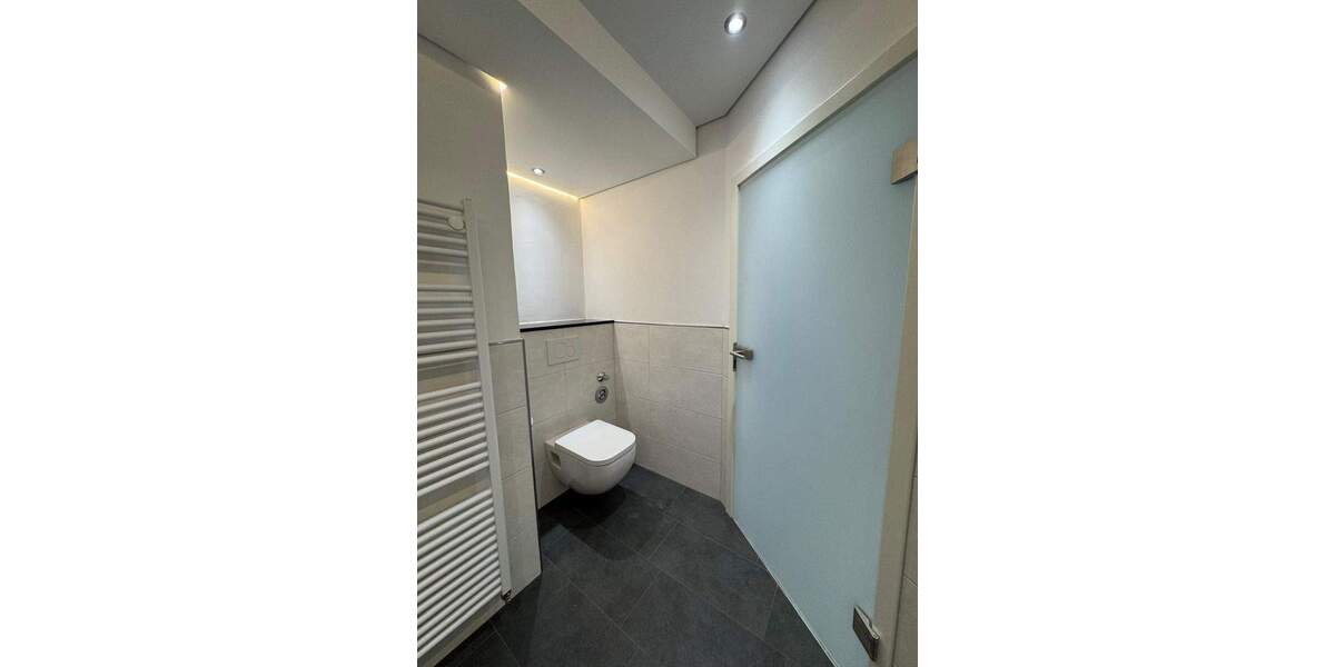 Etagenwohnung Siegburg Dreesch - 2 Zimmer, 80 m&sup2;, 990&euro; | Angebot:24155580