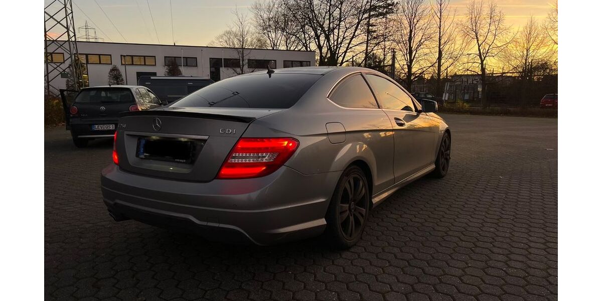 Mercedes-Benz C 250 235.000 km 8.888 &euro; Niederkassel 53859