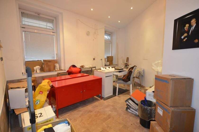 Kleines Ladenlokal mit ca. 17 m² und ca. 25 m² Lagerfläche Nähe Rudolfplatz im Rathenau-Viertel 1 zimmer