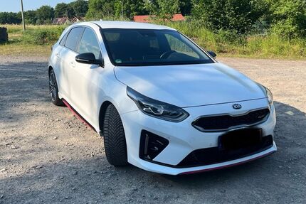 Kia ceed / Ceed 95.000 km 17.200 € Düsseldorf 40217