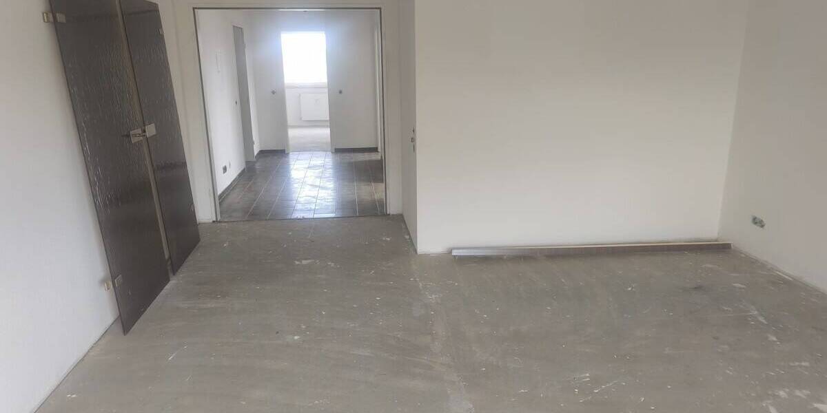 Etagenwohnung Hürth Hermülheim - 4 Zimmer, 95 m&sup2;, 279.000&euro; | Angebot:25679477