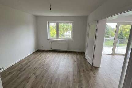 Wohnung zum Mieten in Rheinbach 1.160 € 117.2 m² 4 zimmer