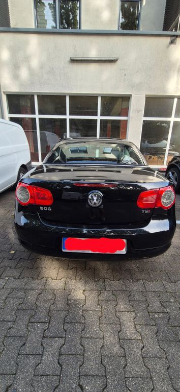 VW Eos 180.000 km 3.100 € Köln 50858
