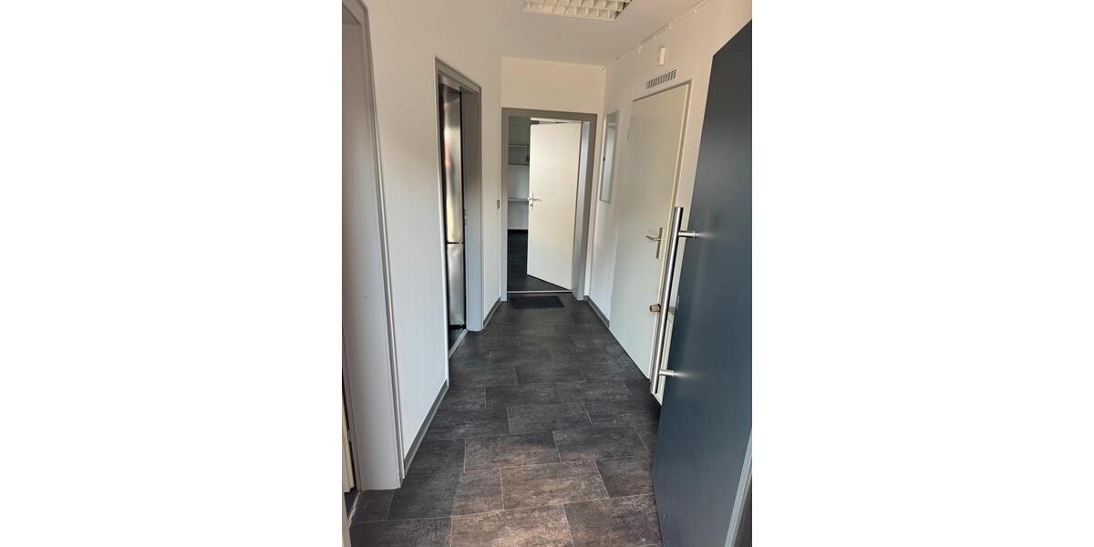 Gewerbeobjekt Solingen Höhscheid - 300&euro; | Angebot:26254765