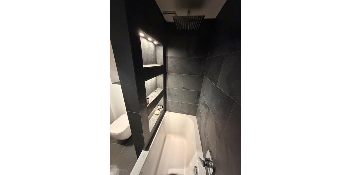 Erdgeschoßwohnung Köln Ehrenfeld - 2.5 Zimmer, 68 m&sup2;, 1.490&euro; | Angebot:25136924