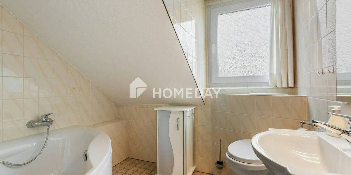 Reihenmittelhaus Köln Zündorf - 5 Zimmer, 160 m&sup2;, 695.000&euro; | Angebot:26673476