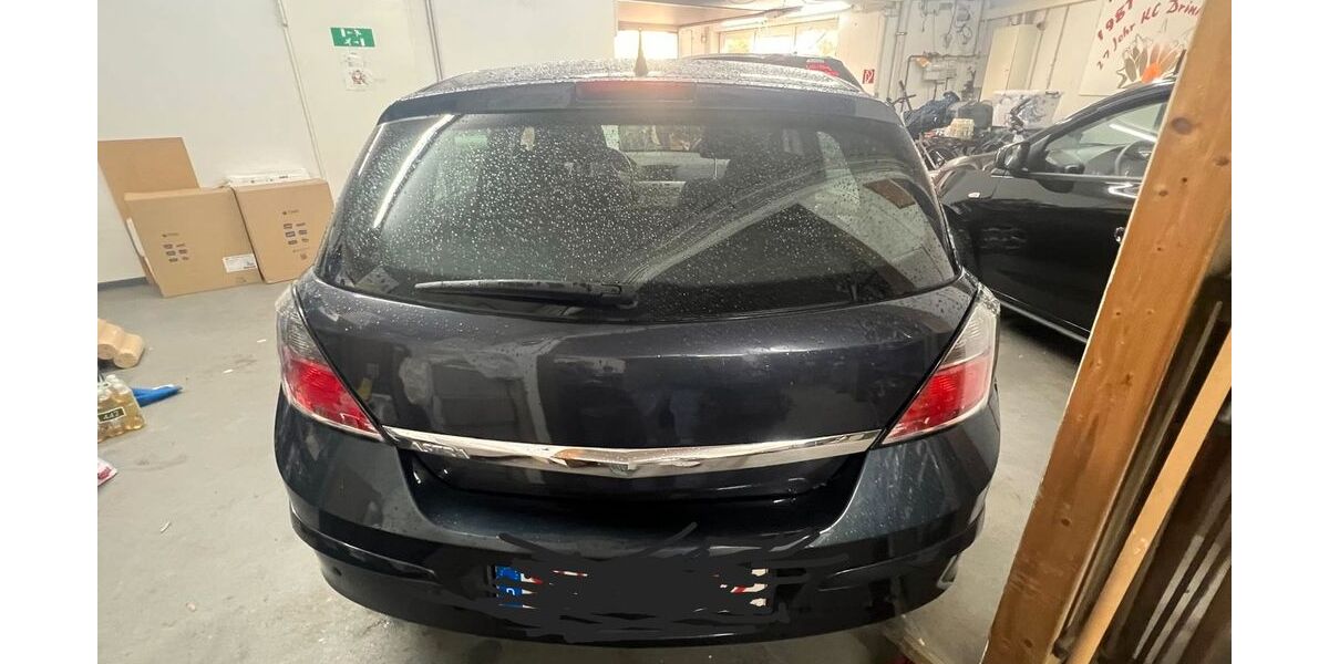 Opel Astra 83.500 km 4.500 &euro; Alfter 53347