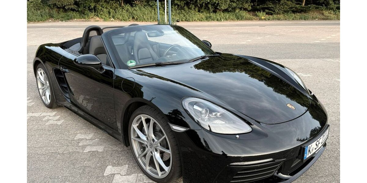 Porsche Boxster 109.000 km 48.718 € Köln 50769
