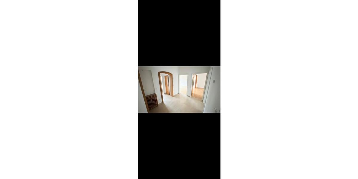Etagenwohnung Köln Rodenkirchen - 3 Zimmer, 102 m&sup2;, 2.300&euro; | Angebot:25891448