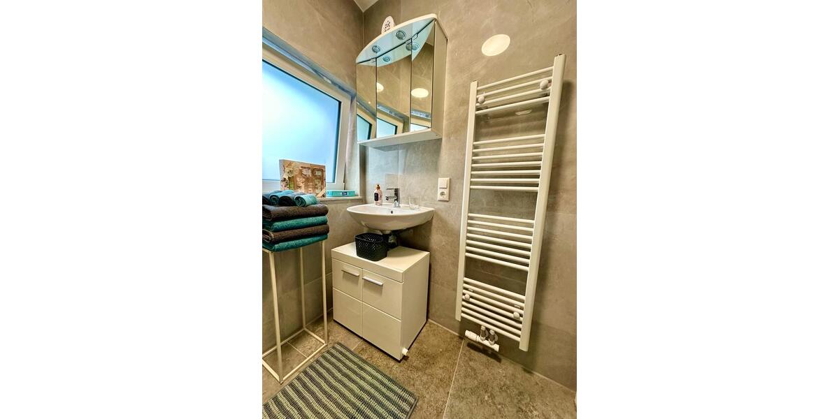 Erdgeschoßwohnung Köln Nippes - 2 Zimmer, 35 m&sup2;, 1.450&euro; | Angebot:26478166