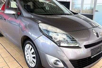 Renault Scenic 144.500 km 4.800 € Köln 50739