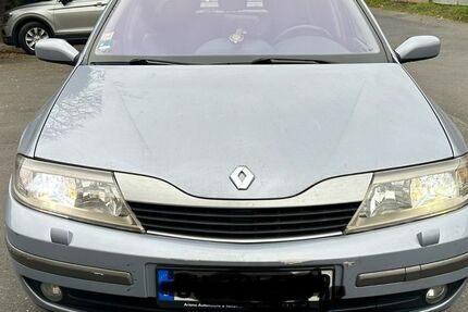 Renault Laguna 84.000 km 2.100 &euro; Hennef 53773
