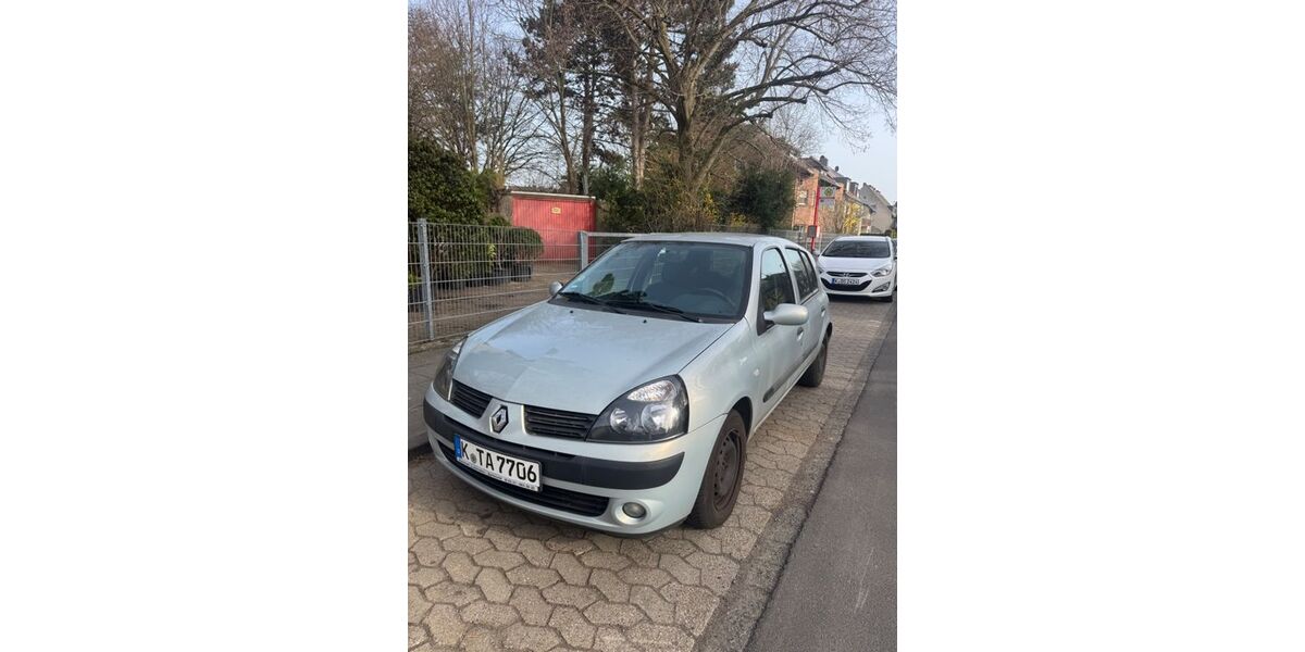 Renault Clio 128.000 km 1.900 &euro; Köln 50997