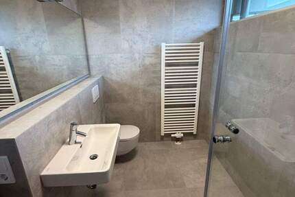 Wohnung Köln Westhoven - 3 Zimmer, 96 m&sup2;, 1.400&euro; | Angebot:25361837