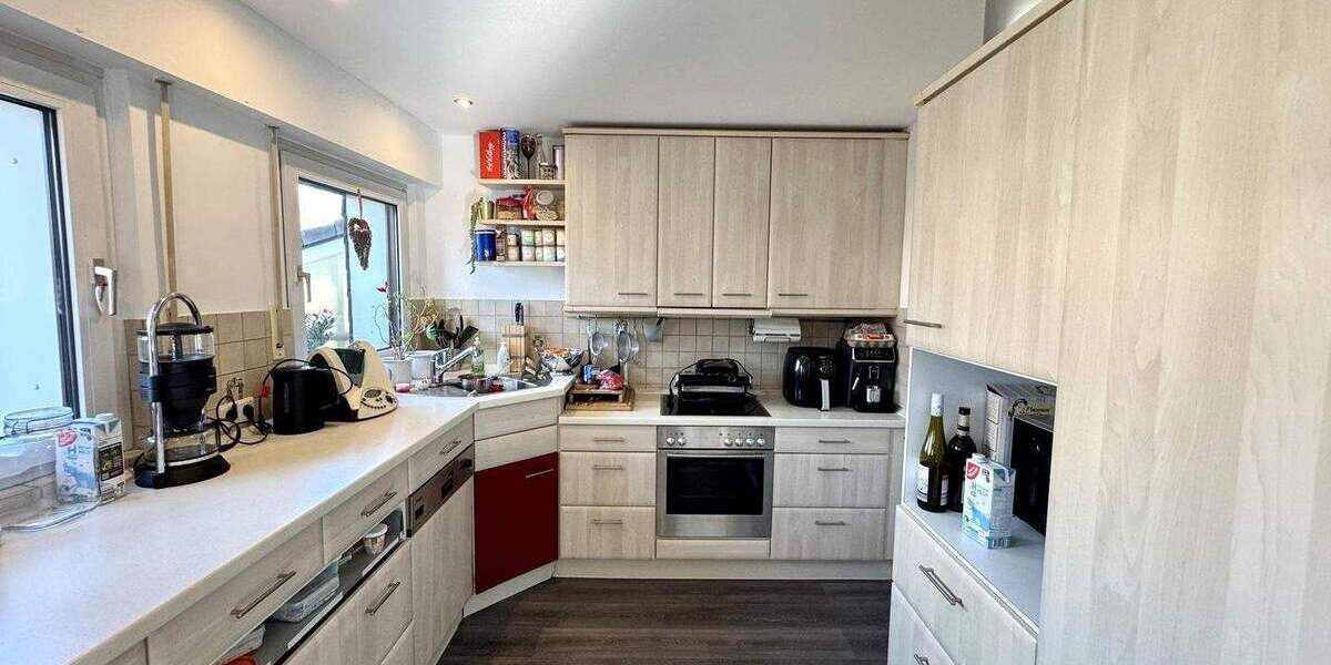 Mehrfamilienhaus, Wohnhaus Leverkusen Steinbüchel - 5 Zimmer, 159 m&sup2;, 535.000&euro; | Angebot:25601153