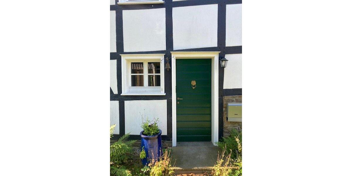 Einfamilienhaus Overath - 5 Zimmer, 190 m&sup2;, 1.980&euro; | Angebot:25993243