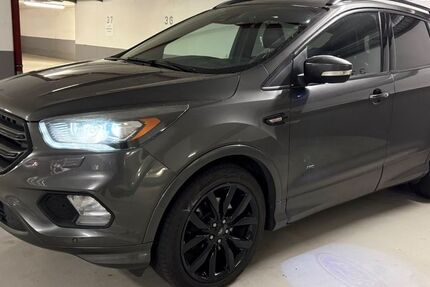 Ford Kuga 147.500 km 14.750 &euro; Overath 51491