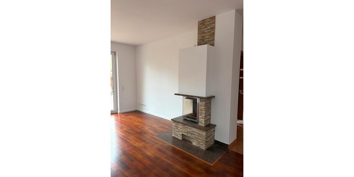 Bungalow Bonn Tannenbusch - 4 Zimmer, 118 m&sup2;, 1.800&euro; | Angebot:26340221