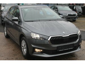 Skoda Fabia 1,0 TSi Kam. Anhängerkupp SOFORT !! 8 km 20.395 € Bonn 53225