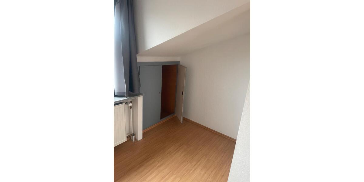 Dachgeschoßwohnung Bonn Beuel-Mitte - 2 Zimmer, 45 m&sup2;, 830&euro; | Angebot:25448292