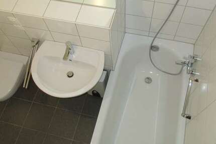 Wohnung Bonn Heiderhof - 2 Zimmer, 60 m&sup2;, 585&euro; | Angebot:26342601