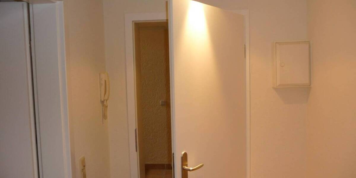 Etagenwohnung Köln Holweide - 2 Zimmer, 51 m&sup2;, 591&euro; | Angebot:26359007