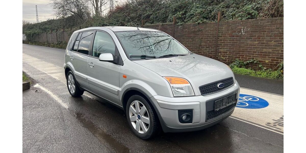 Ford Fusion 138.000 km 2.999 &euro; Köln 50739