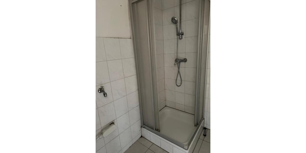Etagenwohnung Leverkusen Bürrig - 3 Zimmer, 80 m&sup2;, 680&euro; | Angebot:25378615