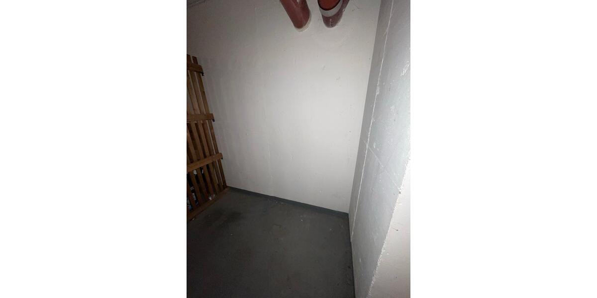 Dachgeschoßwohnung Köln Lindenthal - 1 Zimmer, 26 m&sup2;, 720&euro; | Angebot:25474543