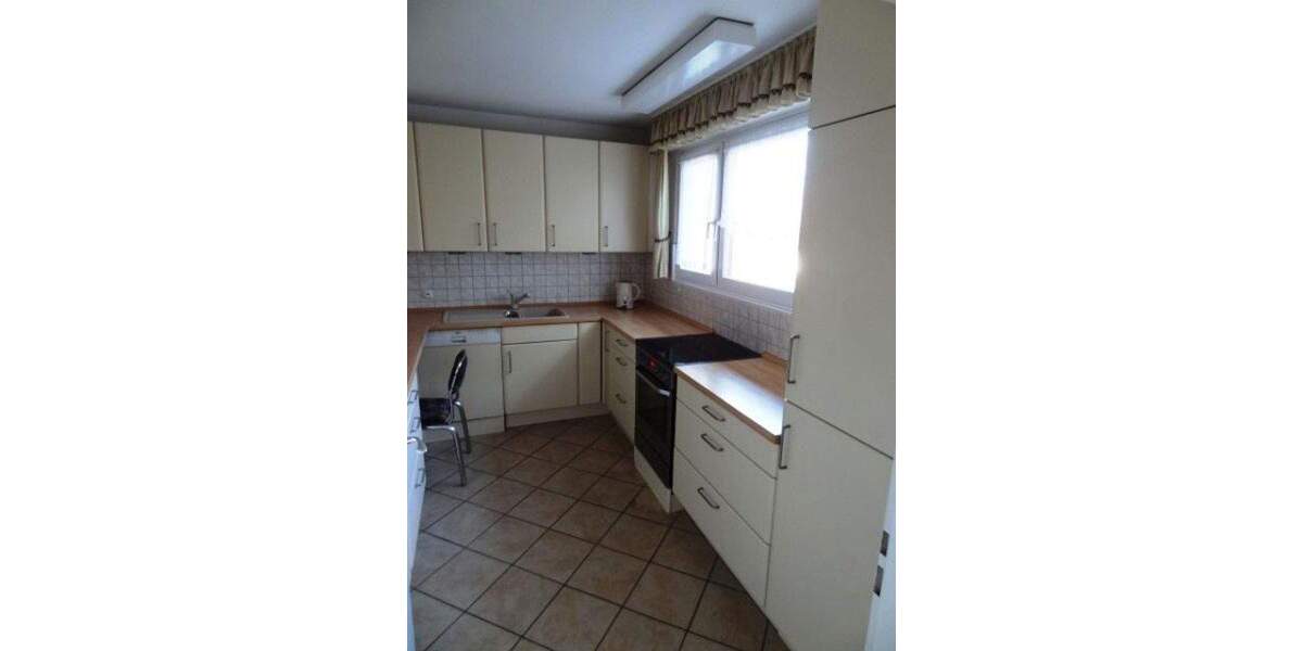 Etagenwohnung Leverkusen Wiesdorf - 4 Zimmer, 114 m&sup2;, 295.000&euro; | Angebot:25719265