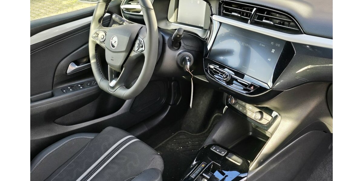 Opel Corsa GS Automatik|Winterpaket|ACC|Kamera 18.555 km 18.550 &euro; Wermelskirchen 42929