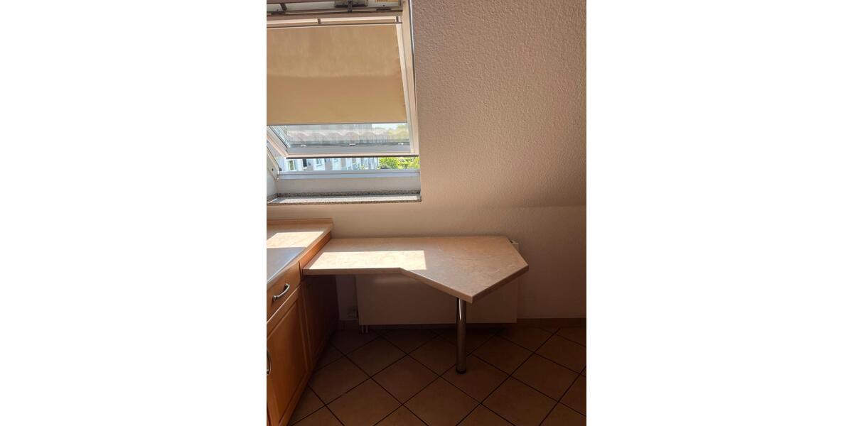 Etagenwohnung Monheim am Rhein - 4 Zimmer, 95 m&sup2;, 275.000&euro; | Angebot:26252279