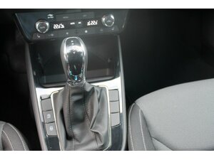 Skoda Fabia TSi DSG Alu AHK Klima Kamera SOFORT !!!!! 10 km 23.395 &euro; Bonn 53225