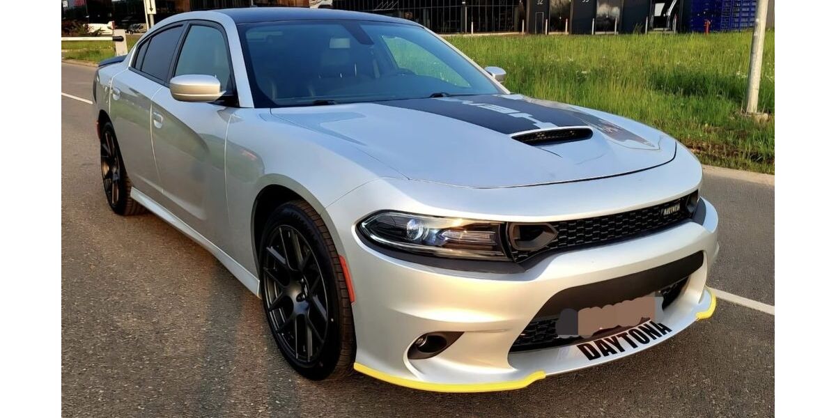 Dodge Charger 65.980 km 29.450 € Bonn 53179