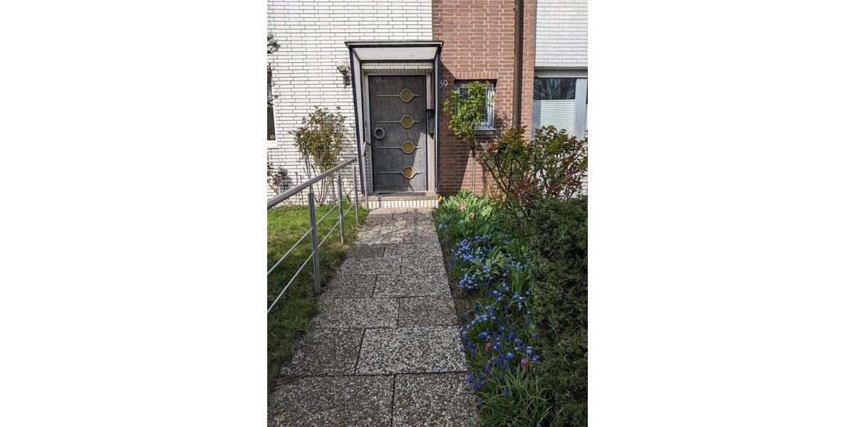 Reihenhaus Solingen - 4 Zimmer, 120 m&sup2;, 370.000&euro; | Angebot:26537681