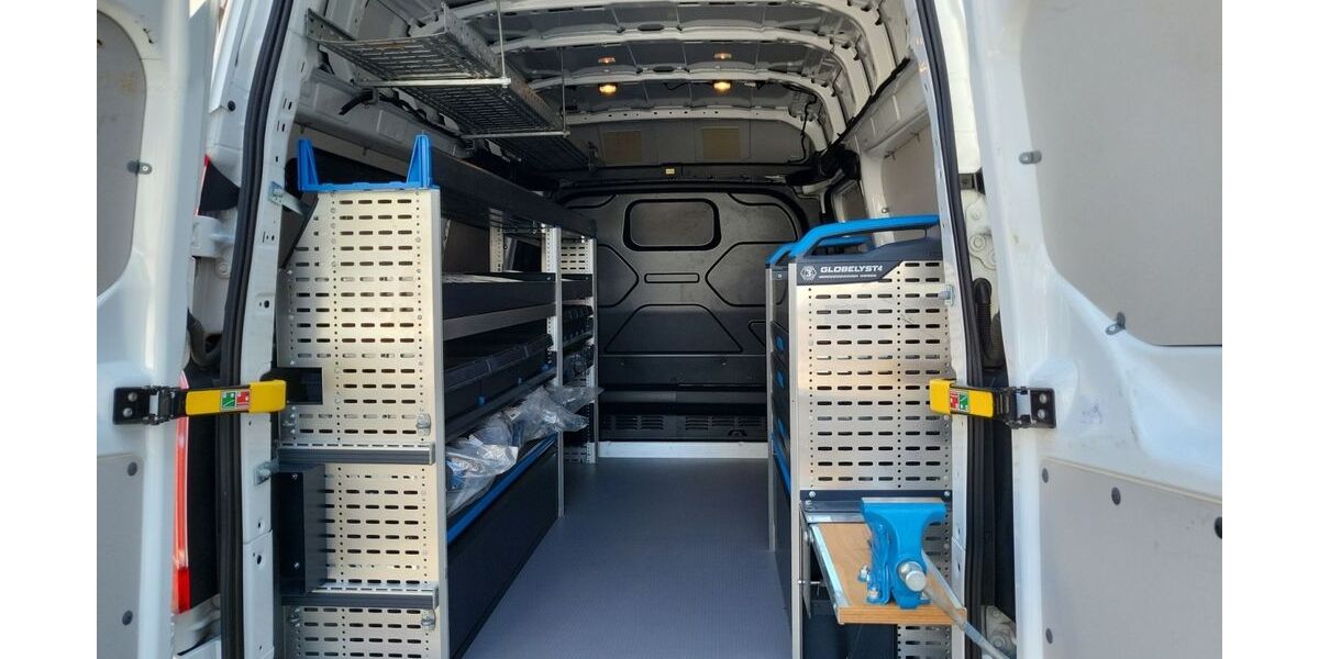 Ford Transit Custom 80.280 km 22.900 € Köln-Riehl 50735