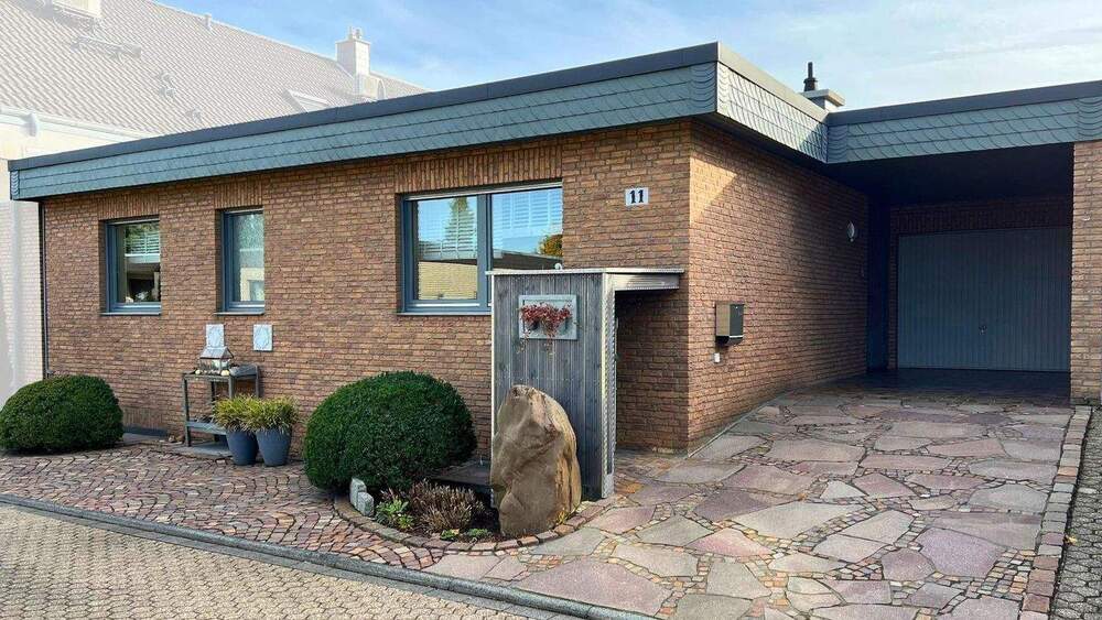 Ebenerdiges Wohnen in ruhiger Lage - sehr gepflegt & viel Platz 4 zimmer