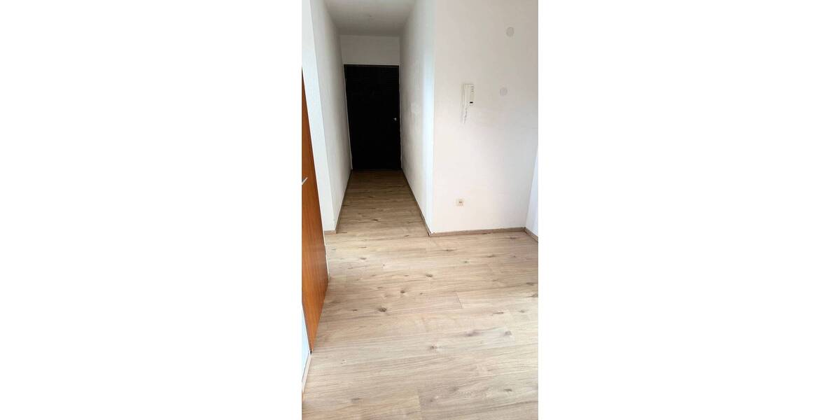 Etagenwohnung Köln Westhoven - 3 Zimmer, 101 m&sup2;, 275.900&euro; | Angebot:26875786