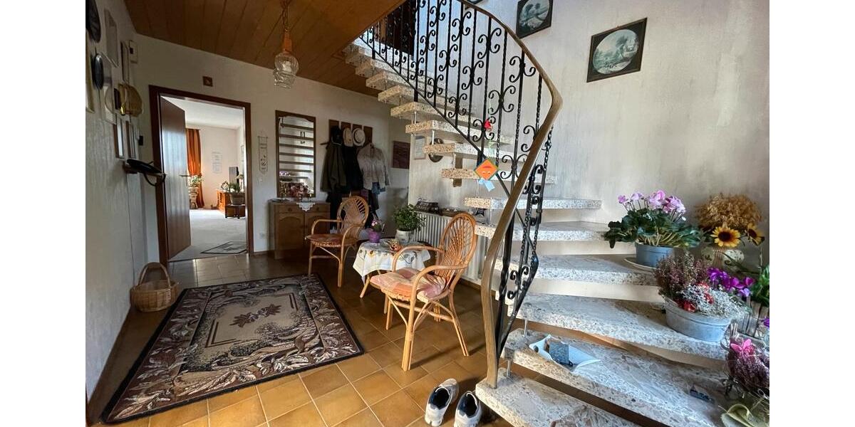 Einfamilienhaus Hürth - 3 Zimmer, 107 m&sup2;, 225.000&euro; | Angebot:25638716