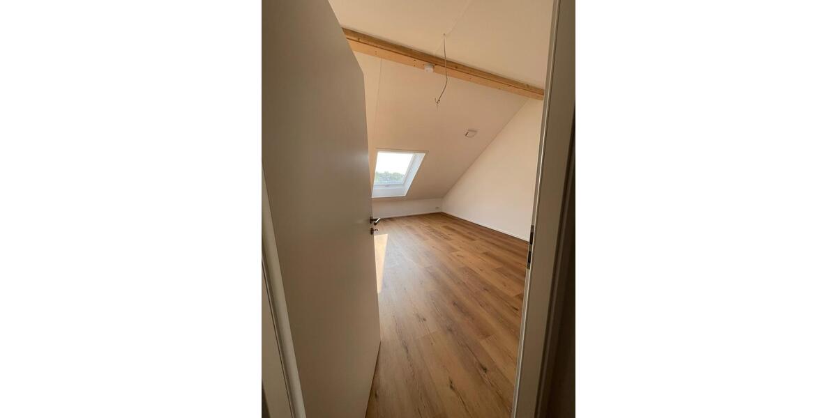 Reihenhaus Kerpen Balkhausen - 5 Zimmer, 145 m&sup2;, 2.640&euro; | Angebot:25449520