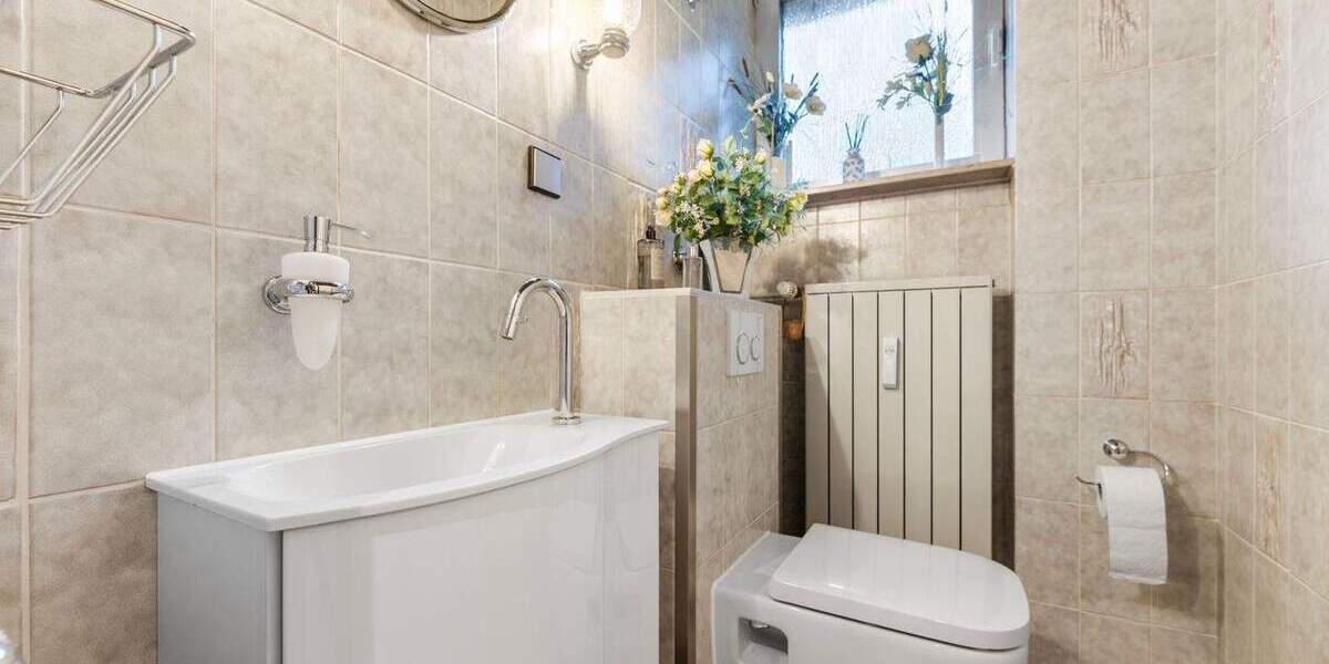 Etagenwohnung Erftstadt Liblar - 3 Zimmer, 80 m&sup2;, 228.000&euro; | Angebot:25685039