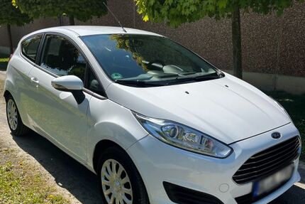 Ford Fiesta 167.000 km 2.850 &euro; Niederkassel 53859