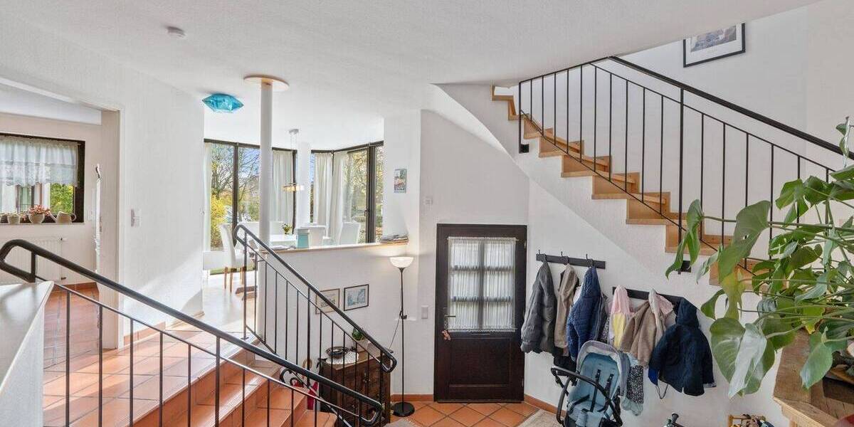 Reihenendhaus Bonn Brüser Berg - 7 Zimmer, 175 m&sup2;, 749.000&euro; | Angebot:23520454