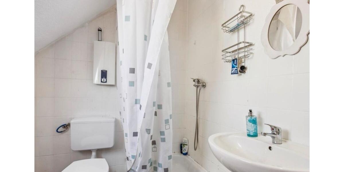 Mehrfamilienhaus, Wohnhaus Troisdorf Altenrath - 9 Zimmer, 200 m&sup2;, 549.000&euro; | Angebot:25580073