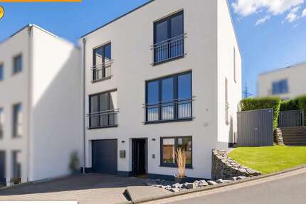 Haus Hennef (Sieg) - 5 Zimmer, 145 m&sup2;, 649.000&euro; | Angebot:26093610