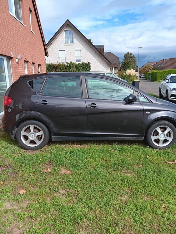 Seat Altea 198.000 km 2.500 € Erftstadt 50374