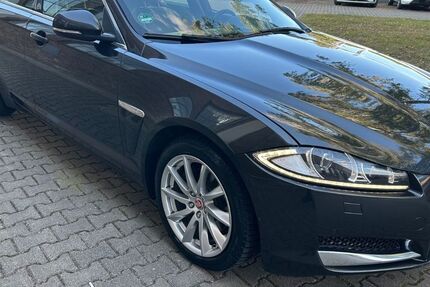 Jaguar XF 246.000 km 4.444 &euro; Köln 51069