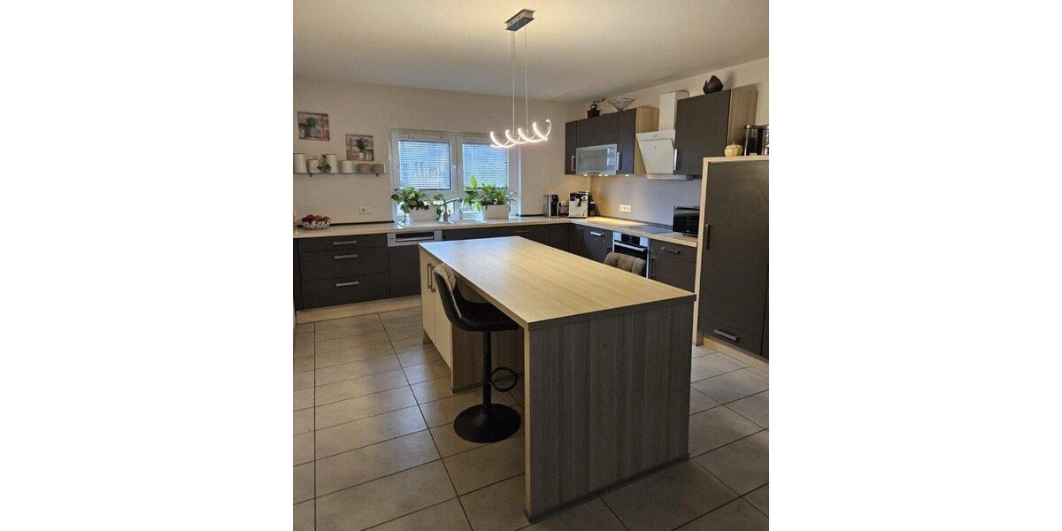 Einfamilienhaus Wesseling - 7.5 Zimmer, 222 m&sup2;, 3.190&euro; | Angebot:26154323